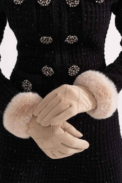 Warm-lined winter gloves