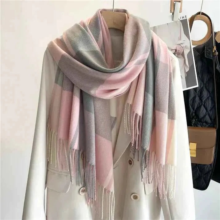 Fashionable Plaid Scarf Large Size