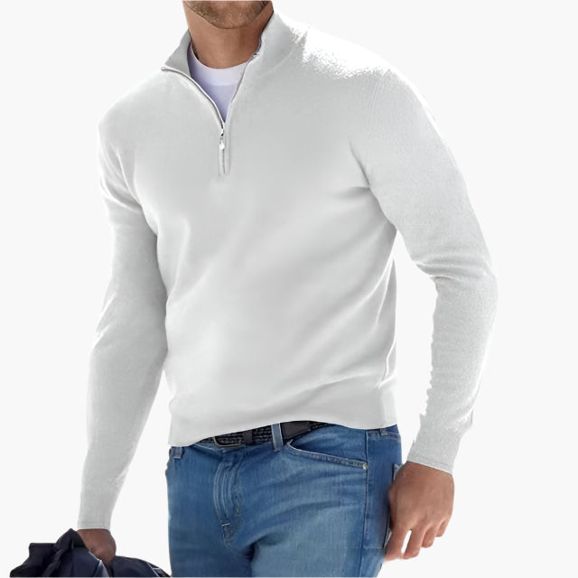 Elegant knitted sweater with zipper