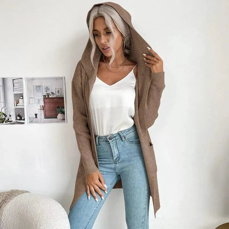Elegant Women's Cardigan Pullover with Fine Pattern