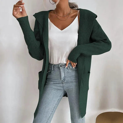Elegant Women's Cardigan Pullover with Fine Pattern