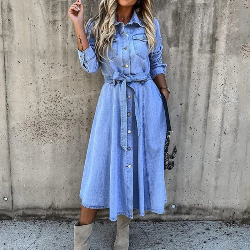 Modisches Damen Denim Kleid mit Knöpfen - IdealeKleiden