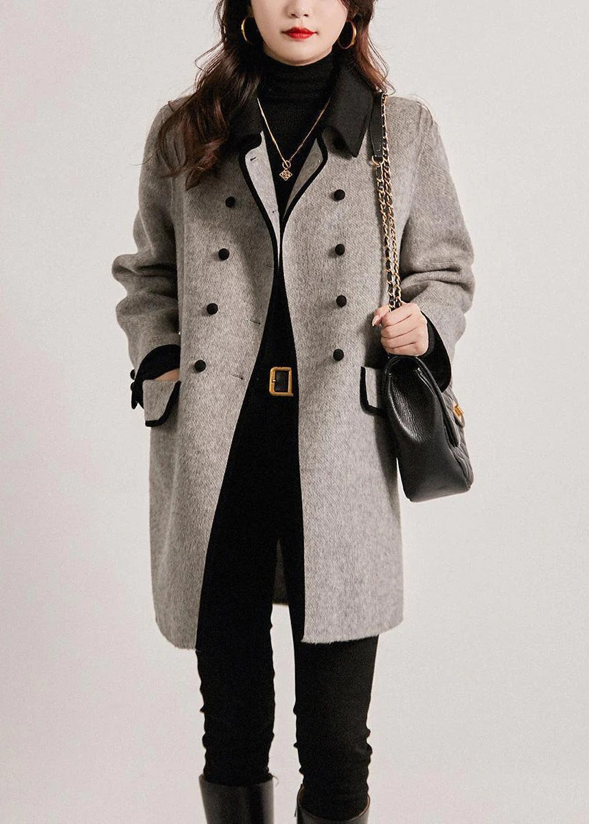 Elegant wool trench coat Bespoke double-breasted closure
