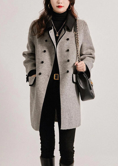 Elegant wool trench coat Bespoke double-breasted closure