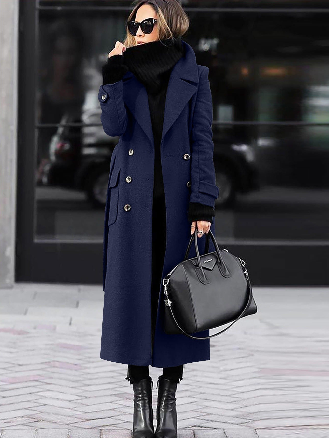 Elegant Women's Wool Fitted Coat