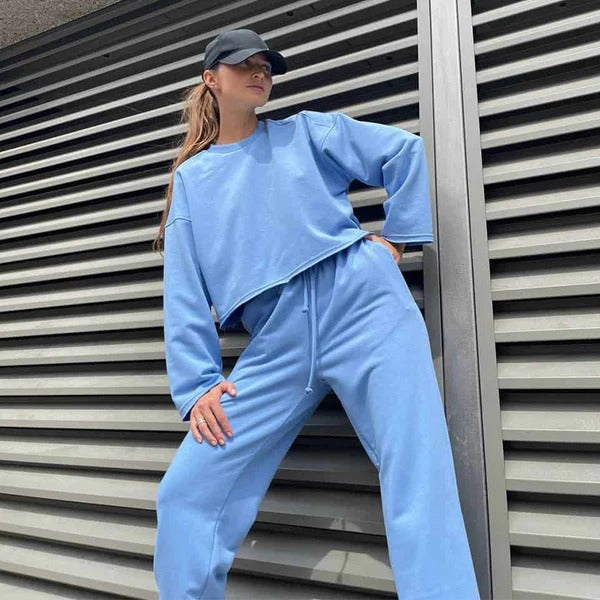 Comfortable Training Set Long-Sleeve Shirt Jogging Pants