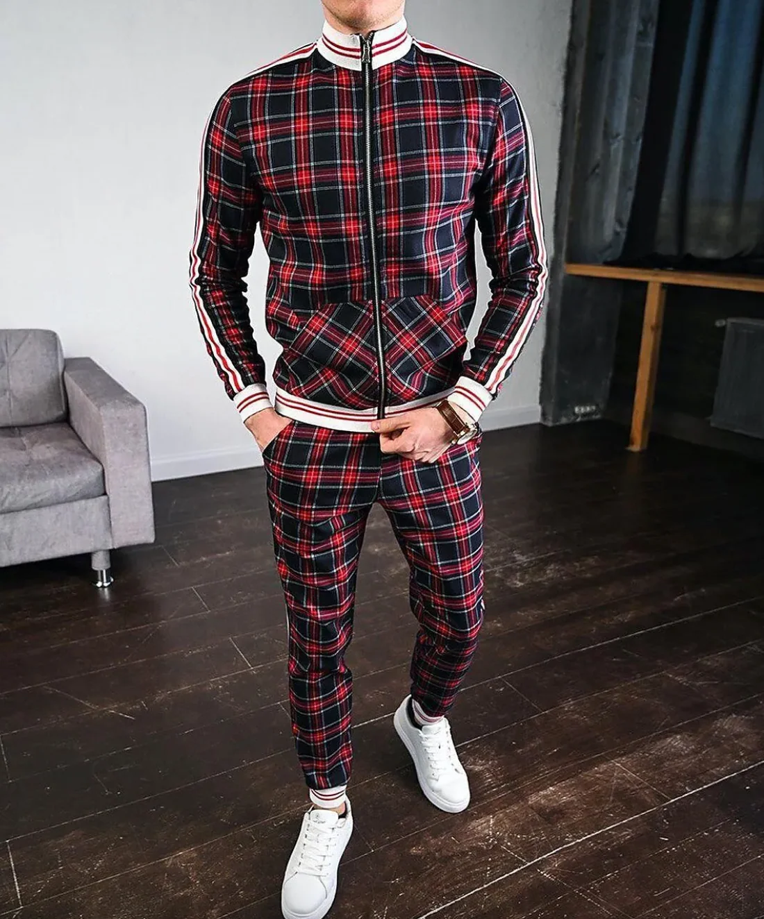 Sporty Tracksuit with Slim Fit Trousers