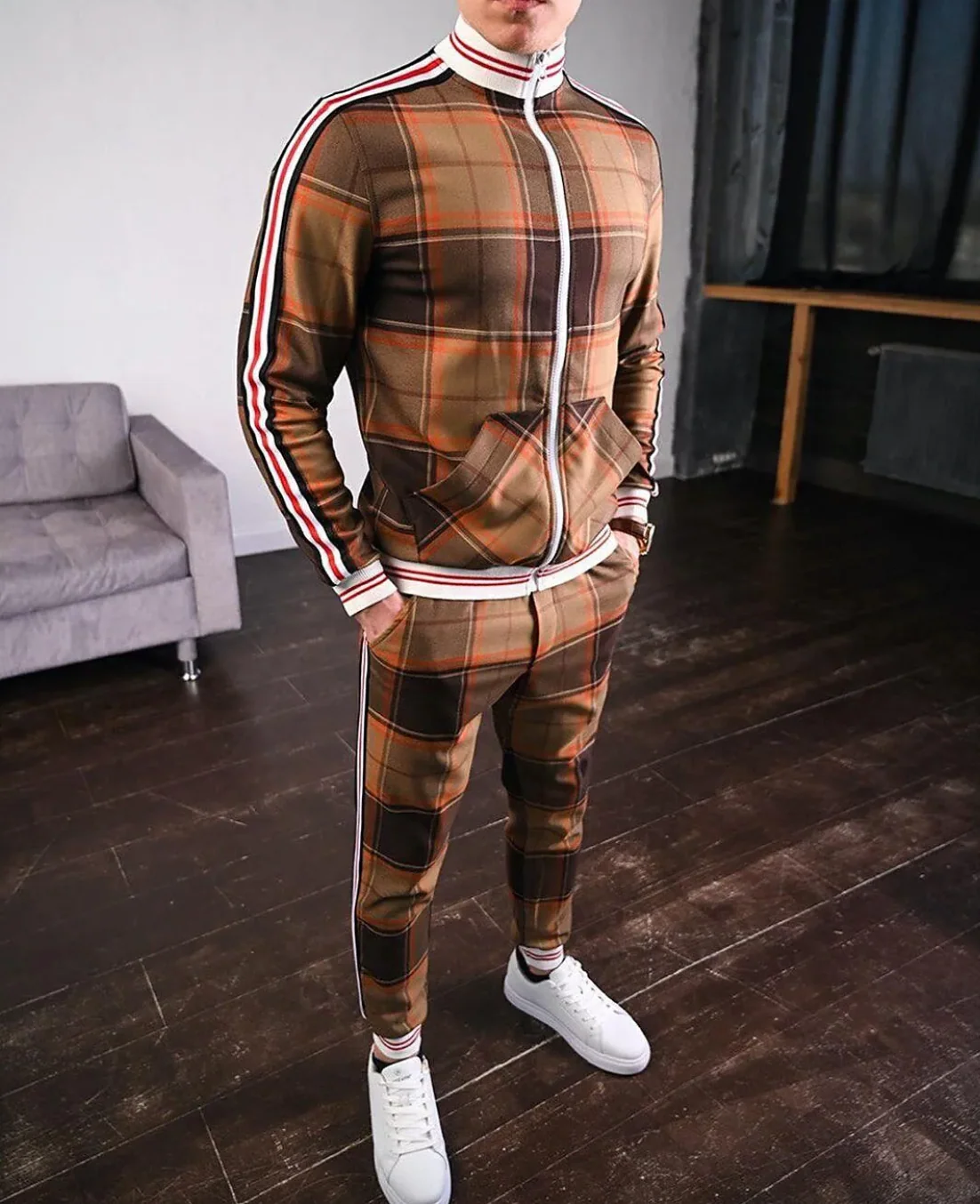 Sporty Tracksuit with Slim Fit Trousers