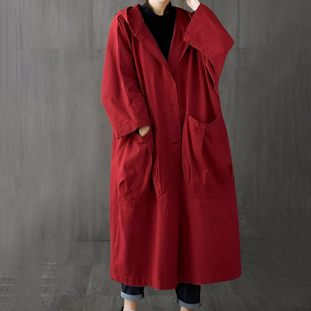 Stylish women's trench coat with practical pockets