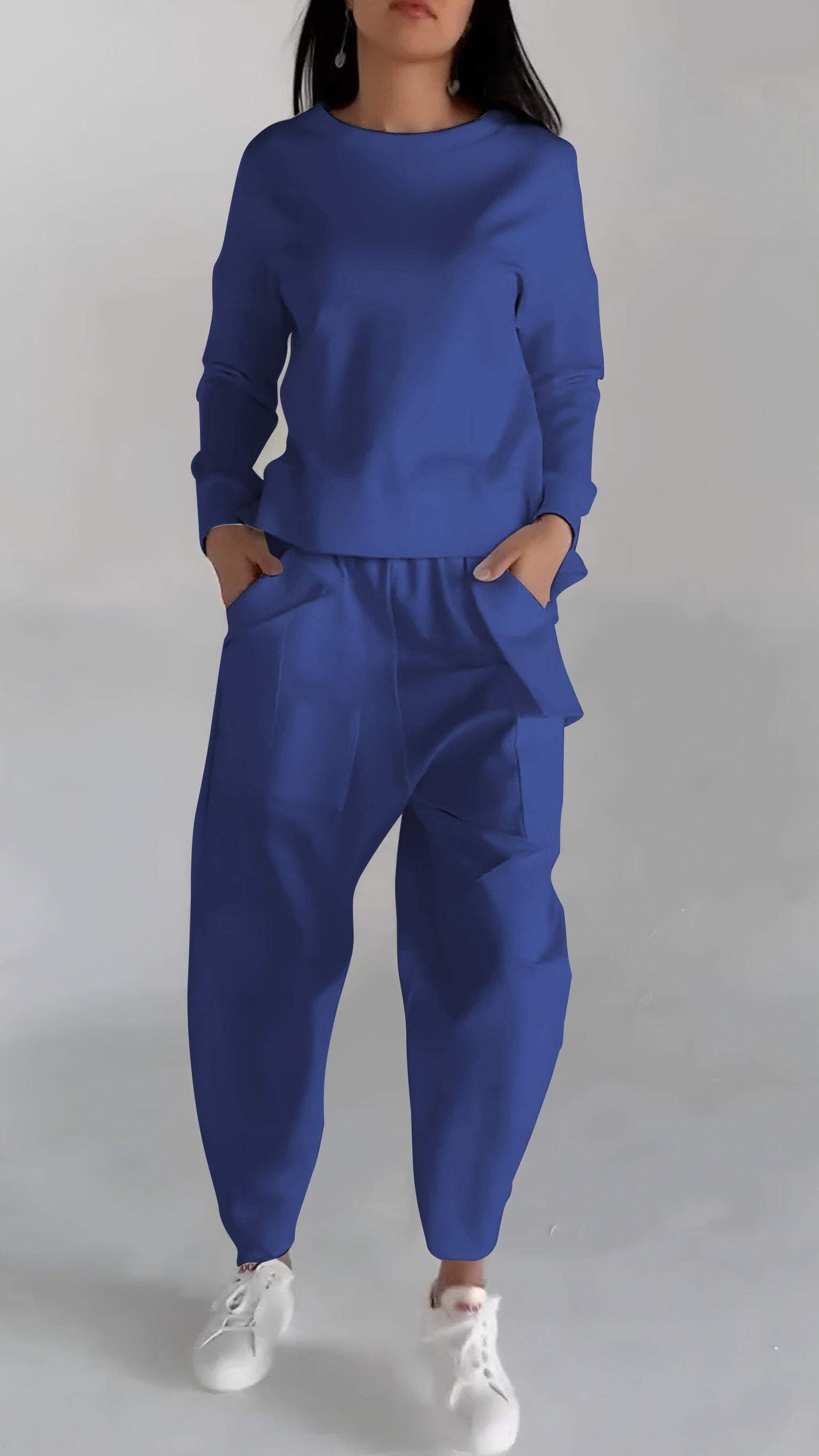 Practical Women's Clothing with a Lightweight Top Look