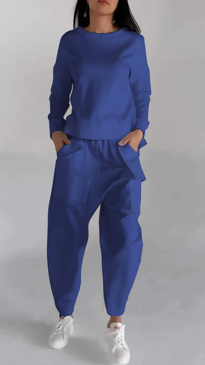 Practical Women's Clothing with a Lightweight Top Look