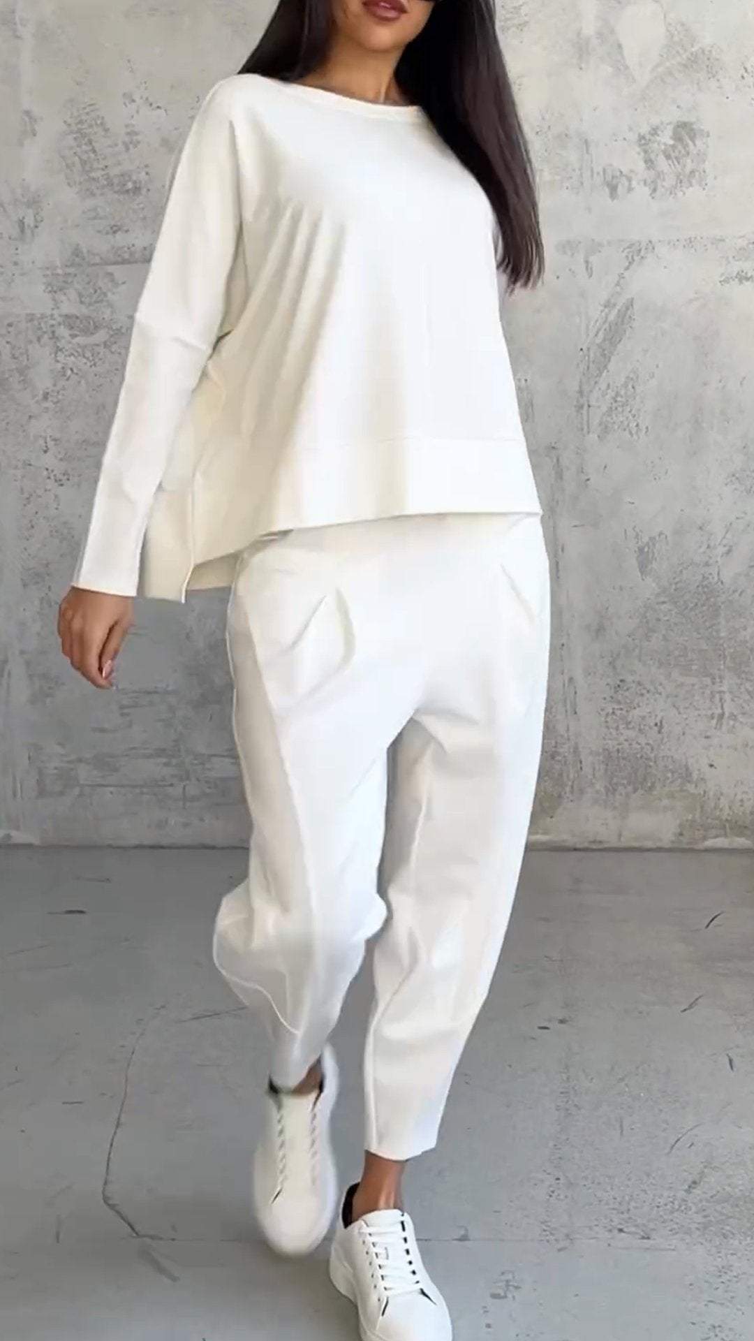Weite Lounge-Set: Übergröße Top und Hose aus Weichem Strick