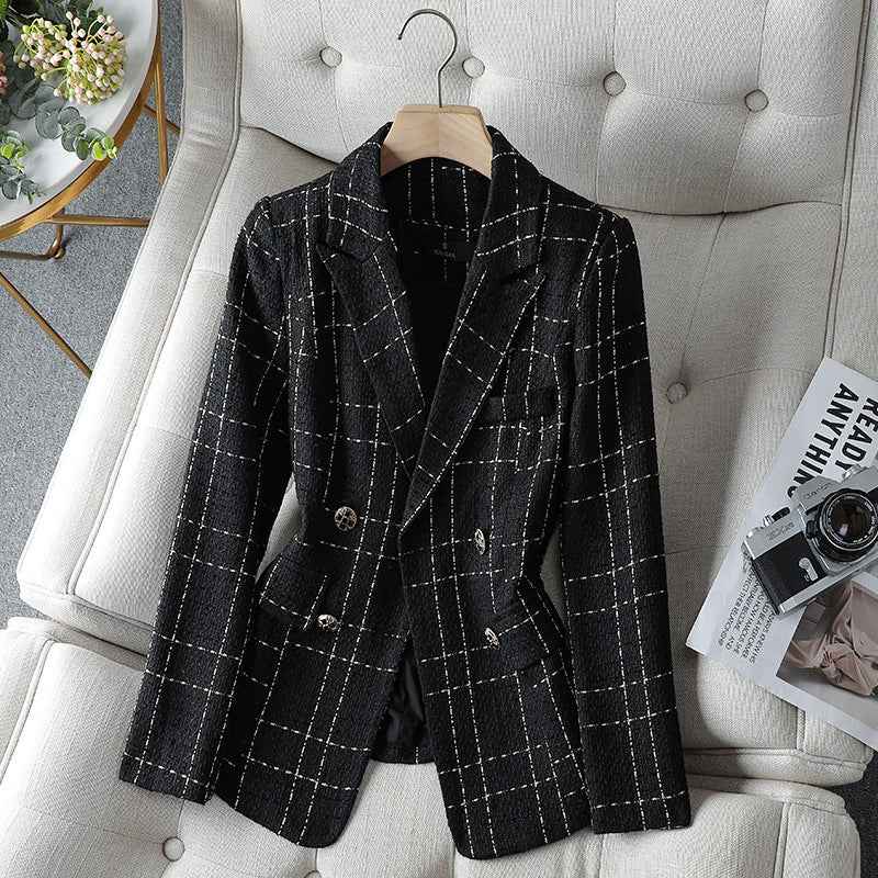 Stylish Women's Blazer Plaid Pattern