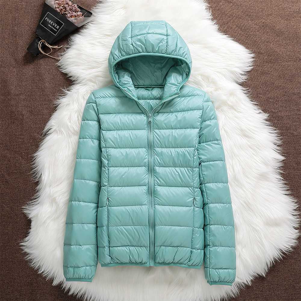 Women's Weatherproof Down Winter Jacket