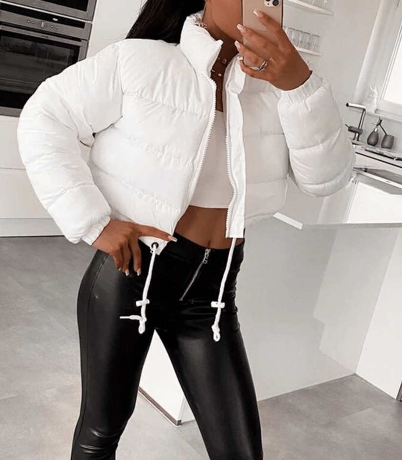 Short sporty puffer jacket with zip