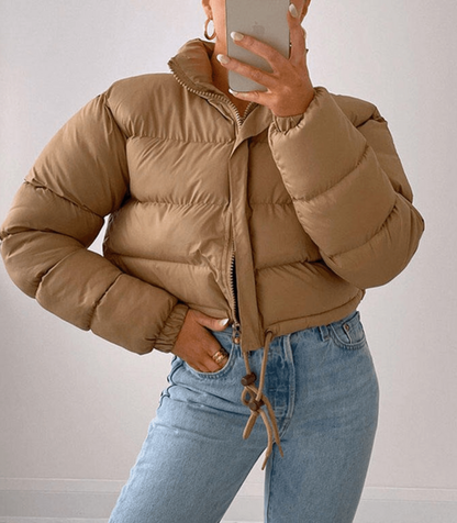 Short sporty puffer jacket with zip