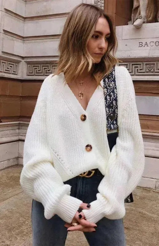 Women's scarf cardigan buttons
