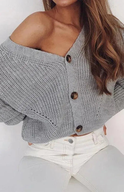 Women's scarf cardigan buttons