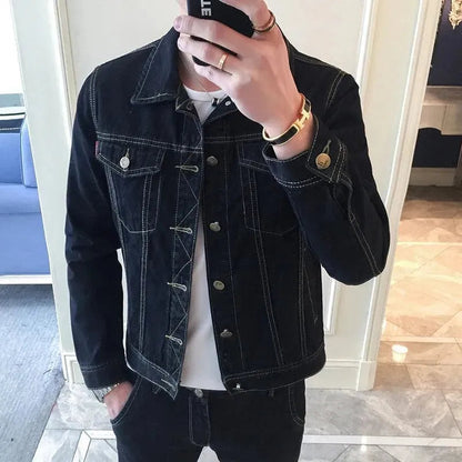 Fashionable Men's Denim Jacket Lapel Style