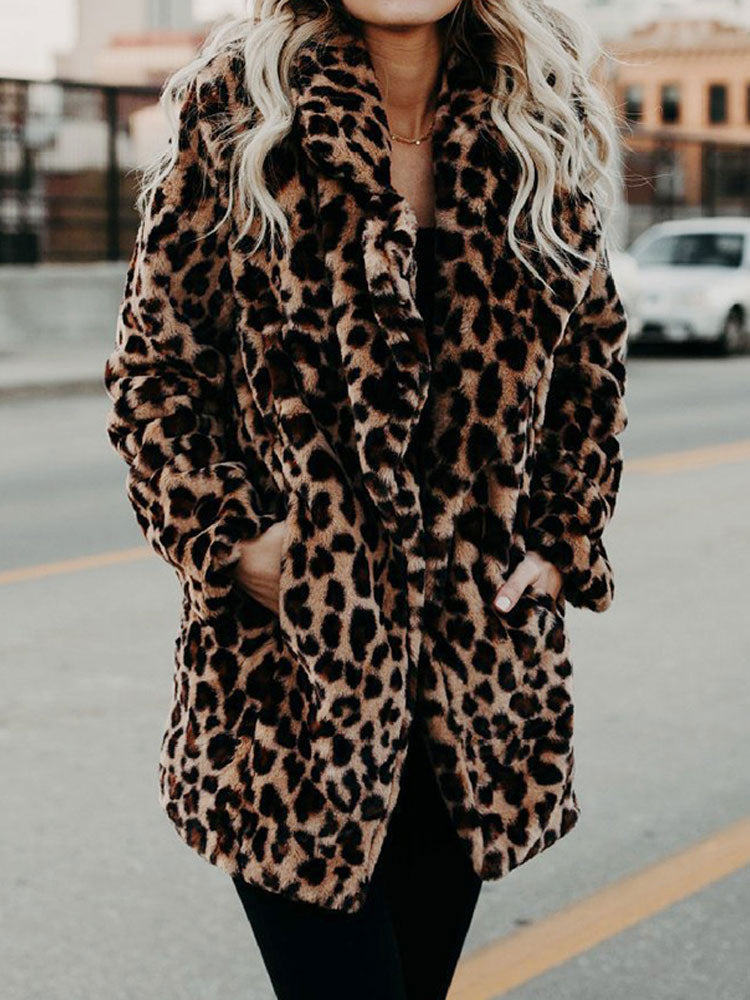 Stylish Women's Winter Coat Leopard Print
