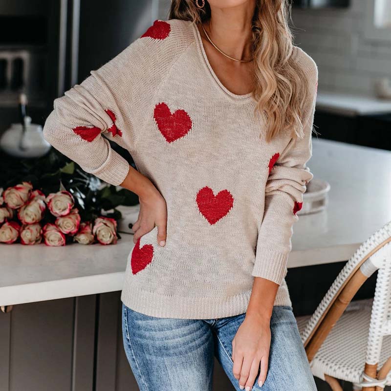 Women's Knitted Jumper Heart Pattern Elegance