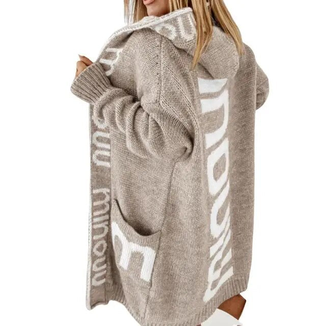 Oversized Sweater Long-Sleeve Statement Design