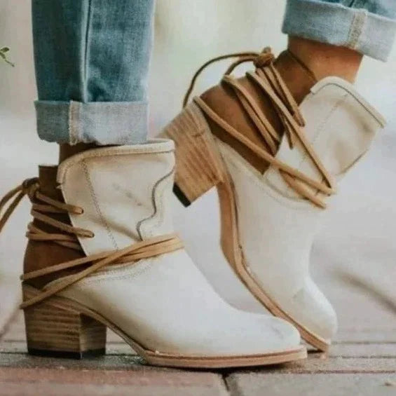 Stylish Leather Boots Women Modern Design