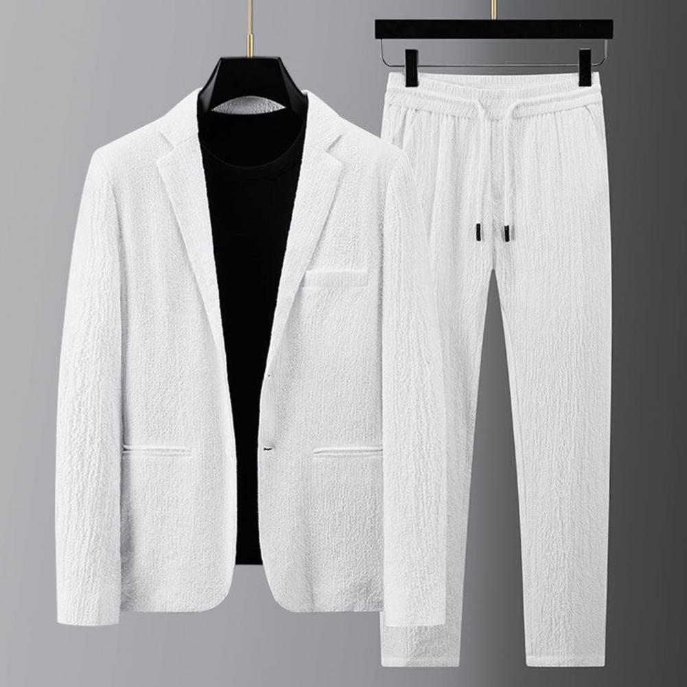 Elegant Suit for Men - Lightweight and Stylish