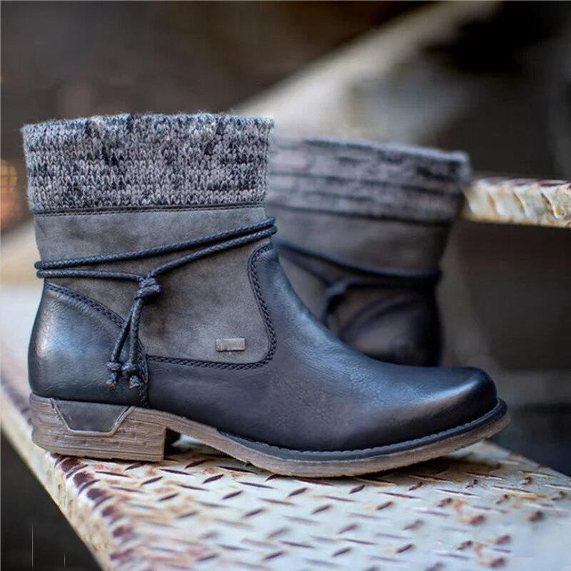 Stylische Retro-Stiefel Flach - IdealeKleiden