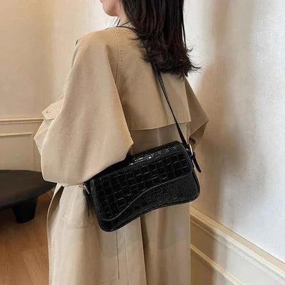Mila - Women's School Bag Structured Wavy Design