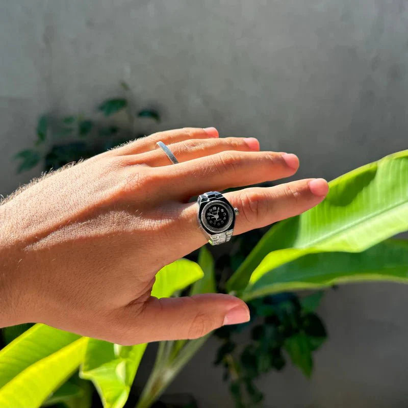 Stylish Women's Wristwatch