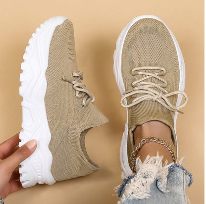 Women's Fashionable Lace-Up Platform Sole Sneakers