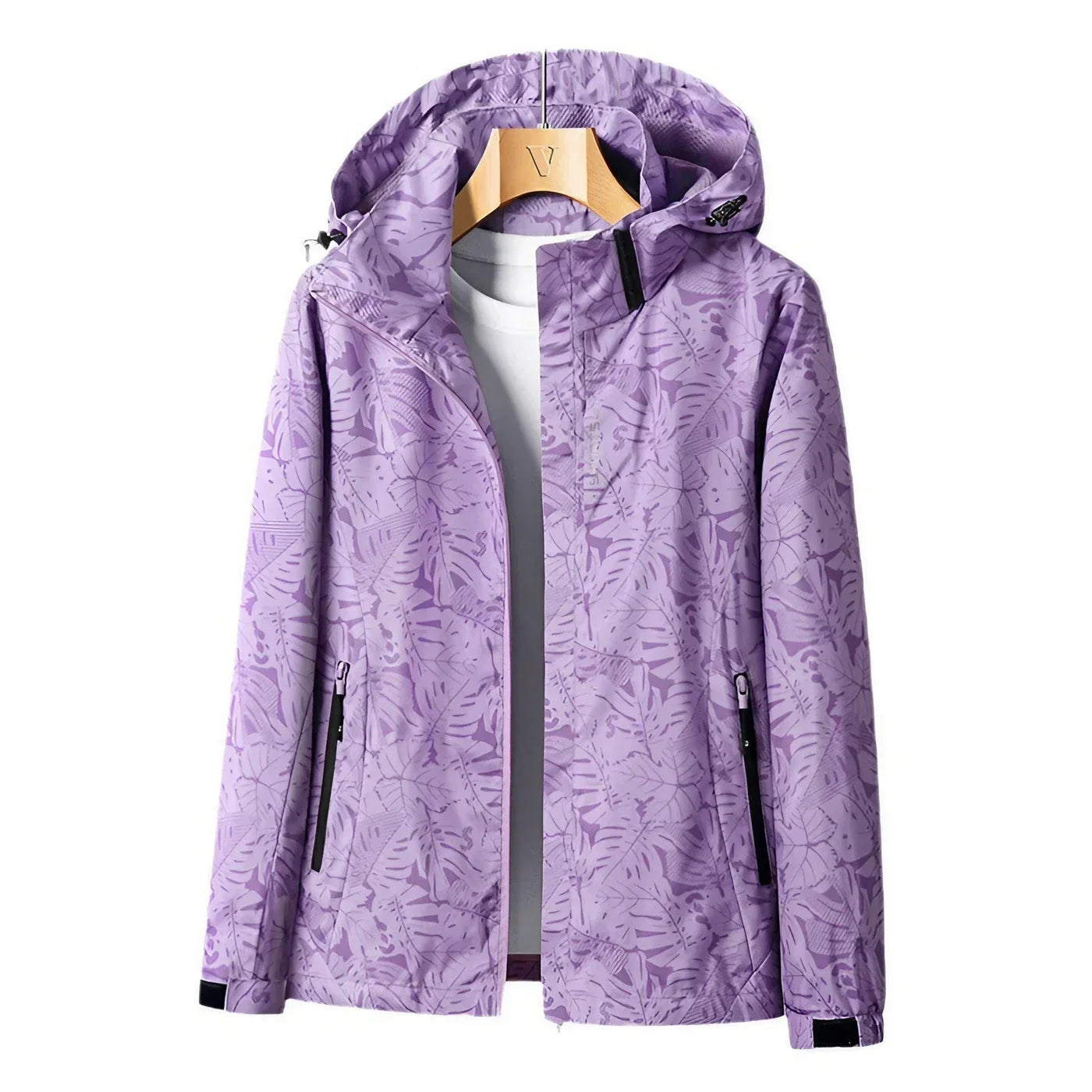 Practical outdoor jacket with hood and stylish print