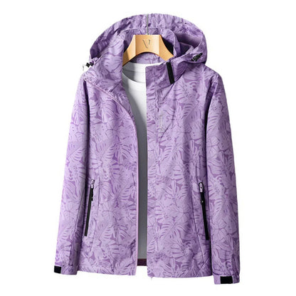 Practical outdoor jacket with hood and stylish print