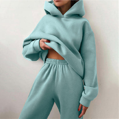 Fashionable Women's Streetwear Set Hoodie Jogger Pants