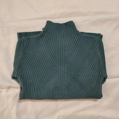 Elegant Turtleneck Sweater Classic Style
