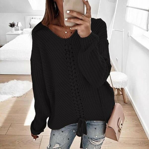 Comfortable sweater with ribbed cuffs