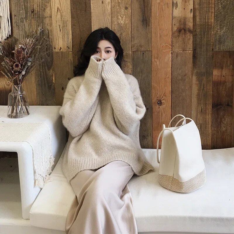 Stylish Women's Long-Sleeved Sweaters