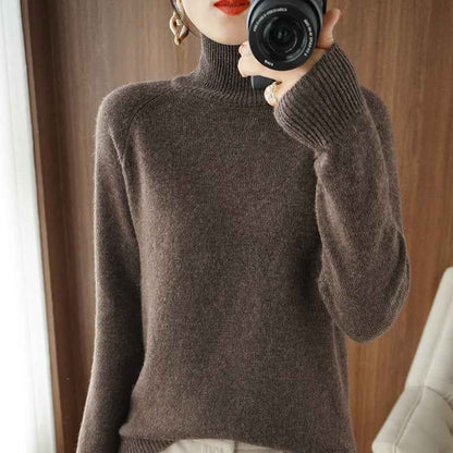 Comfortable, Loose-Fitting Turtleneck Sweater
