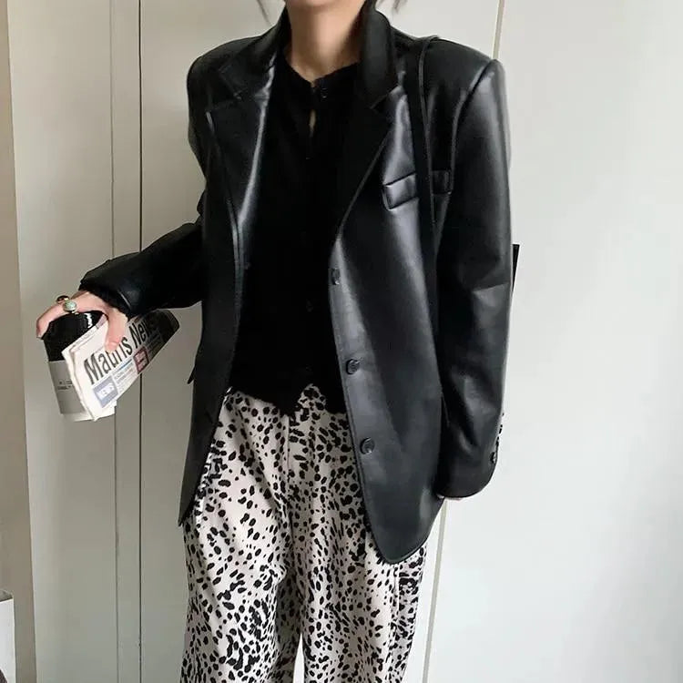 Fashionable Leather Jacket Women Plus Size Elegant Design