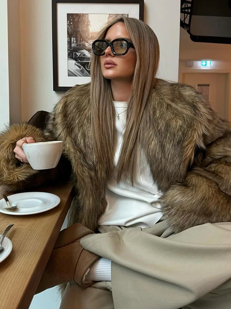 Oversized Faux Fur Coat Elegant Luxury