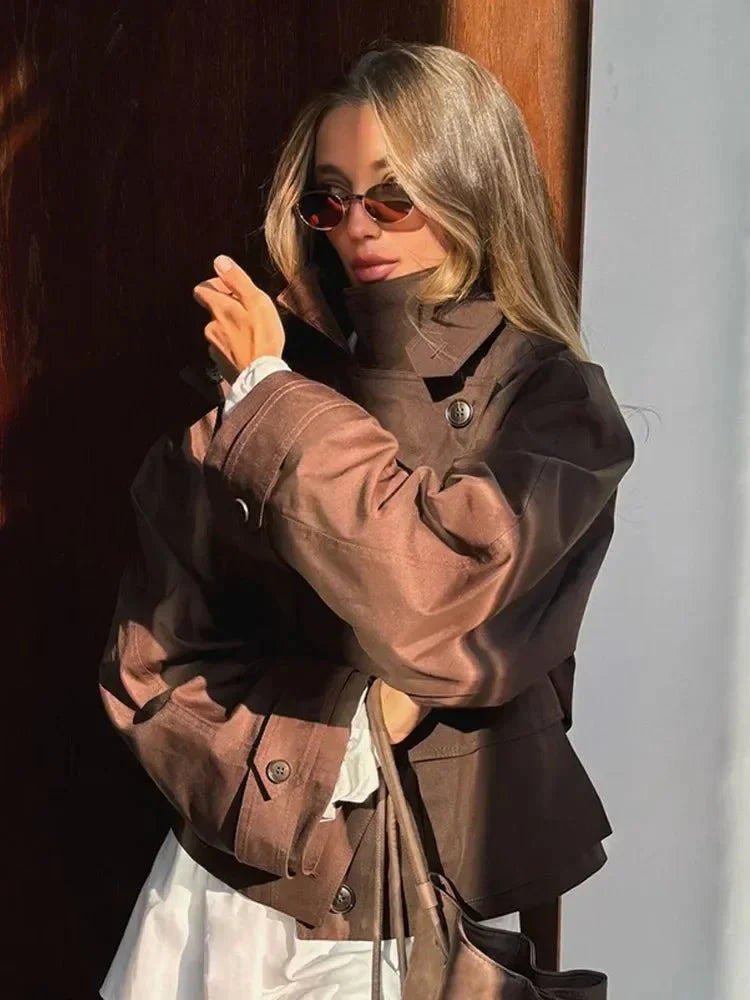 Modischer Trenchcoat Kurz