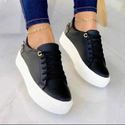 Fashionable Women's Sneakers Sporty