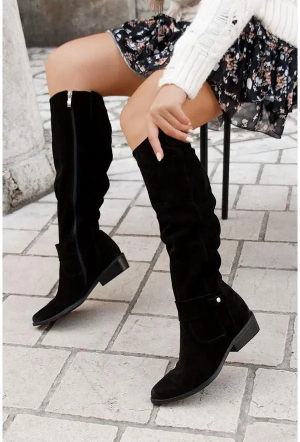 Elegant Women's Knee-High Winter Boots