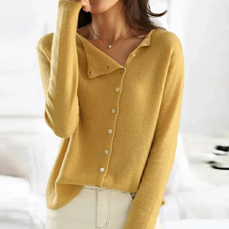 Fashionable Women's Sweater Large Plaid Style