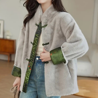 Elegant Women's Classic Winter Coat