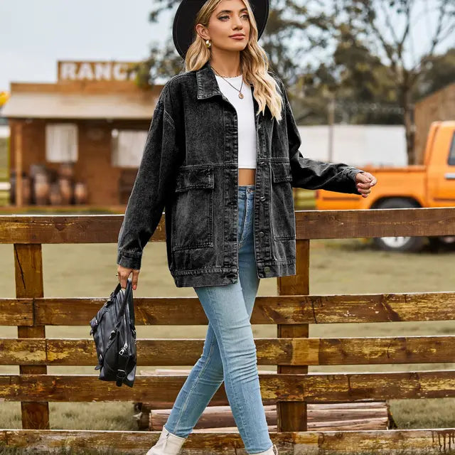 Elegant Women's Denim Jacket Trend