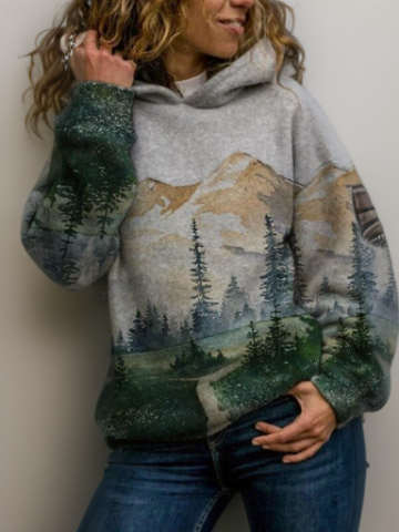 Stylish Women's Hoodie Streetwear Design