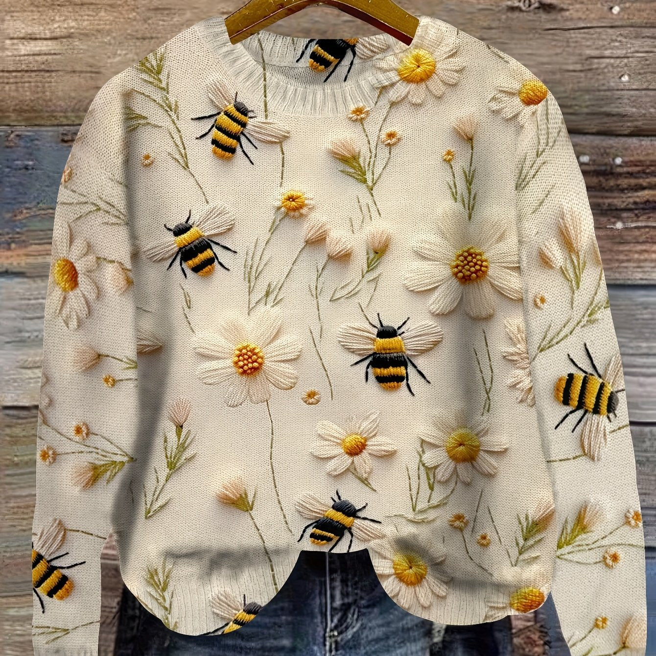 Fashionable Women's Sweaters Bee Pattern