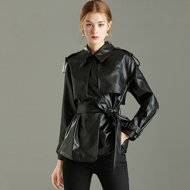 Stylish Women's Coat Elegant Design